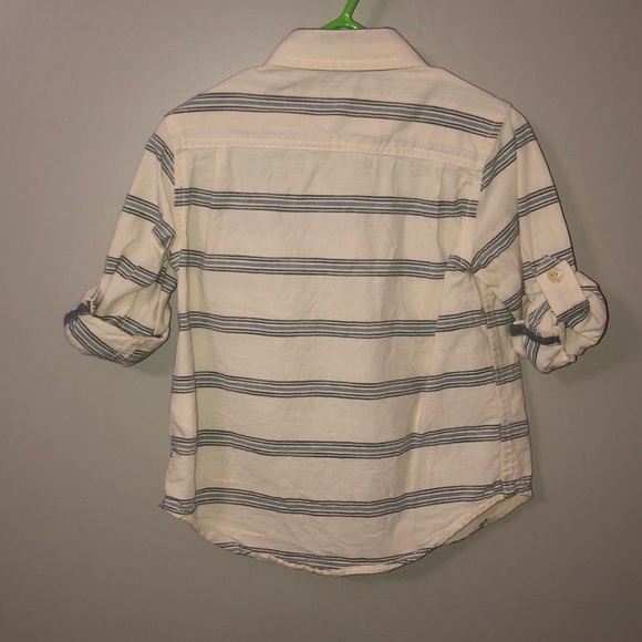 BABY GAP button down - Picture 2 of 5